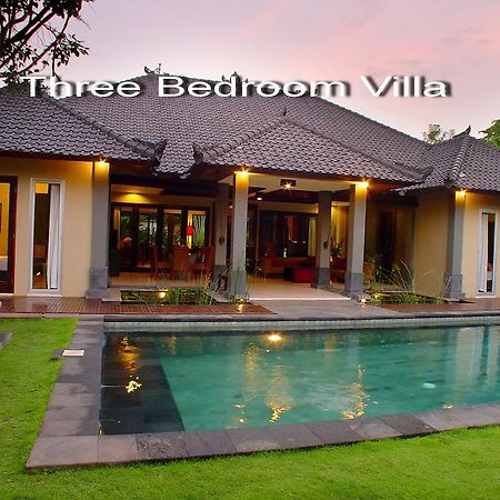 Villa D'Suite Seminyak Rum bild